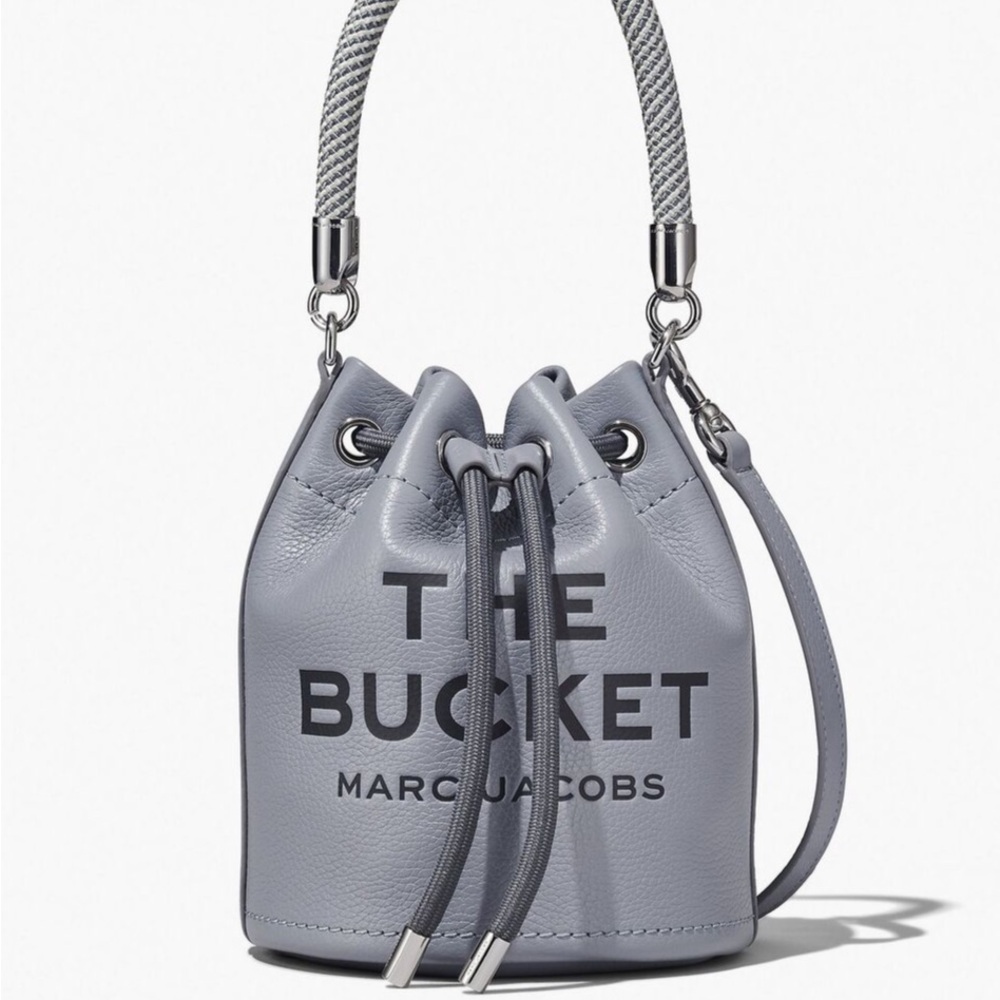 Marc Jacobs Leather Bucket Bag in Wolf Grey, Like New - used once.